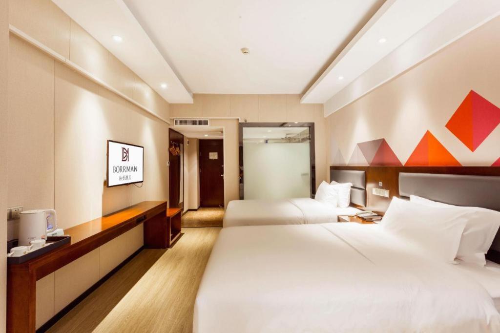 Borrman Hotel Fangchenggang Cross-Sea Bridge Eksteriør billede